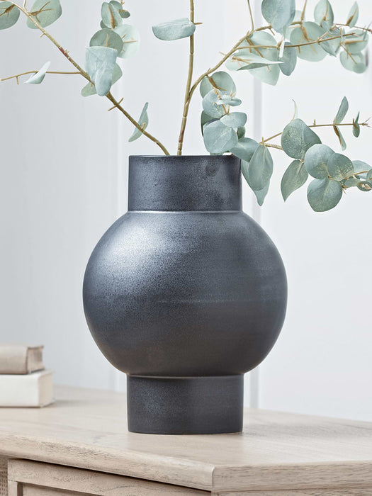 Black Bulb Vase