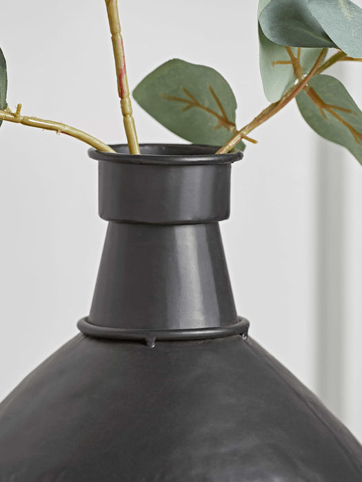 Black Metal Bottle Vase