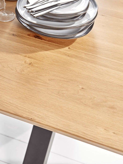 Hoxton Oak Dining Table