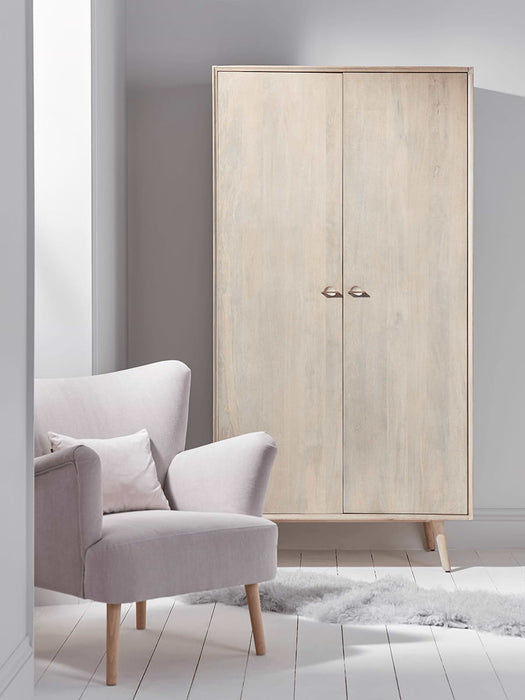 Lowe Wardrobe