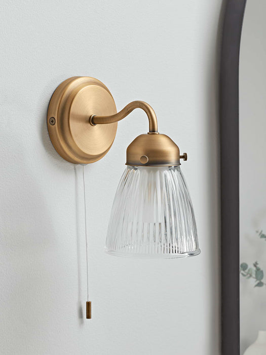 Fluted Bathroom Light - Brass