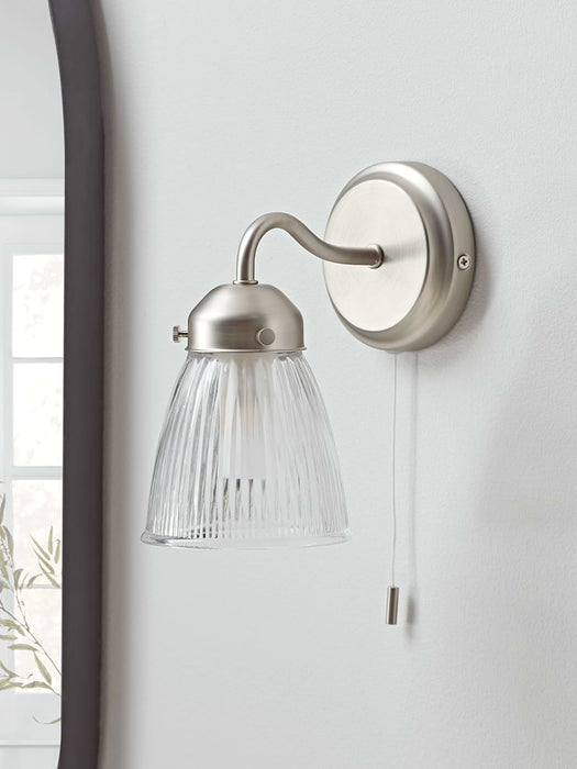 Fluted Bathroom Light - Nickel