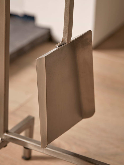 Iron Hanging Fireside Set - Silver