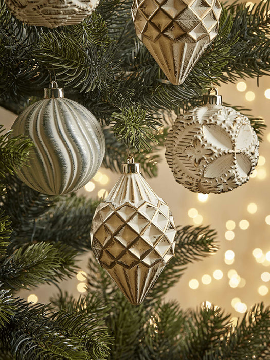 Vintage Style Shatterproof Baubles - Gold Mix