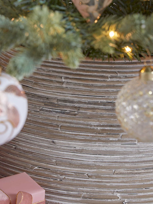 Round Rattan Tree Ring - Whitewashed
