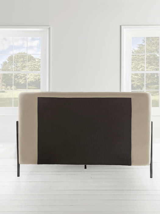 Ulka Bed