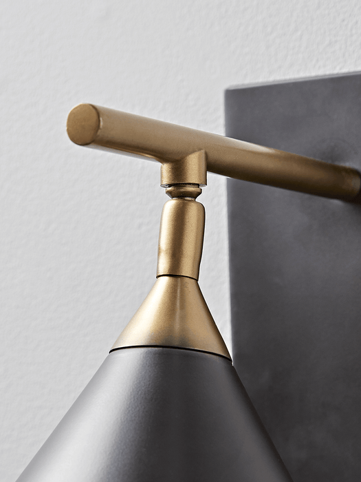 Ivar Wall Light