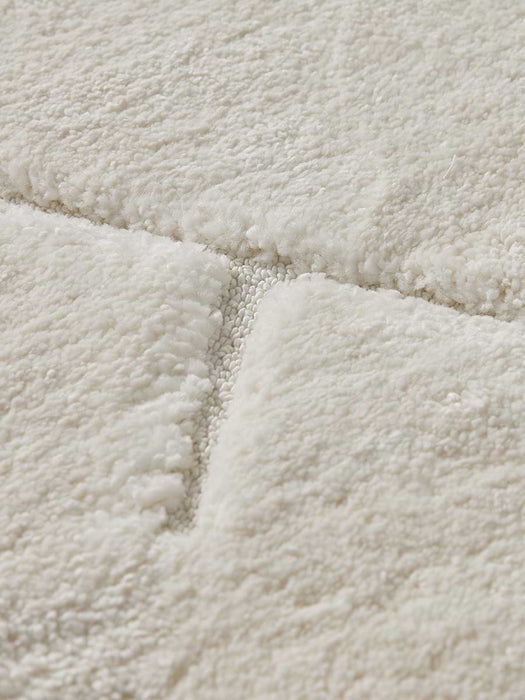 Claudia Rug - Medium