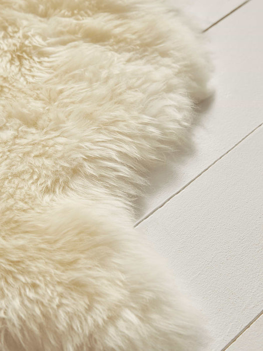 Sumptuous Sheepskin Single Rug - Ivory