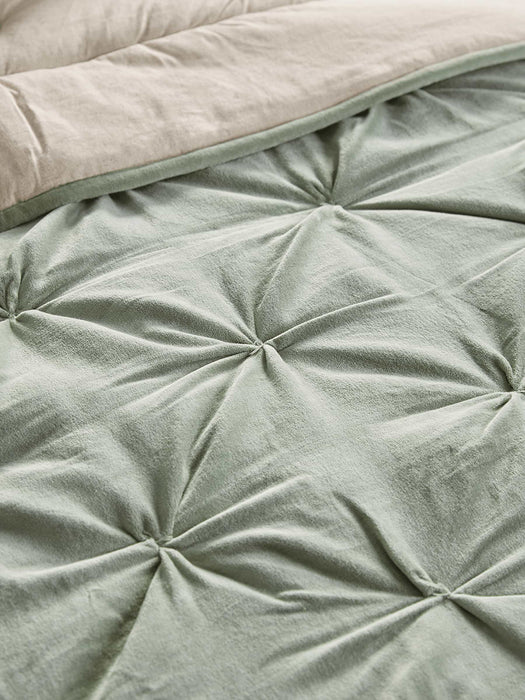 Velvet Pin-Tucked Quilt - Sage