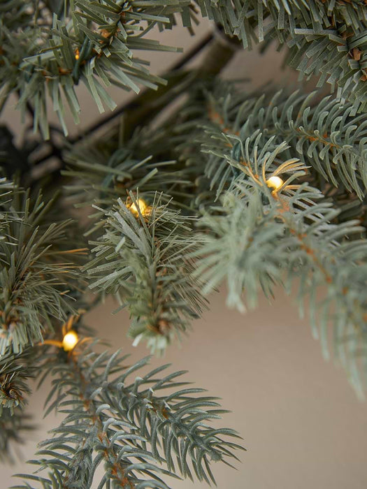 Dusky Pine Pre-Lit Wreath