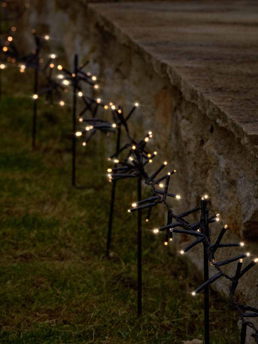 Extendable Twinkling Path Lights