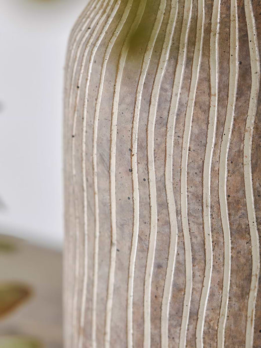 Alida Vase