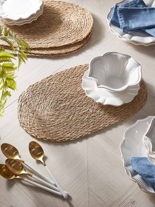 Twelve Abrey Dinnerware set