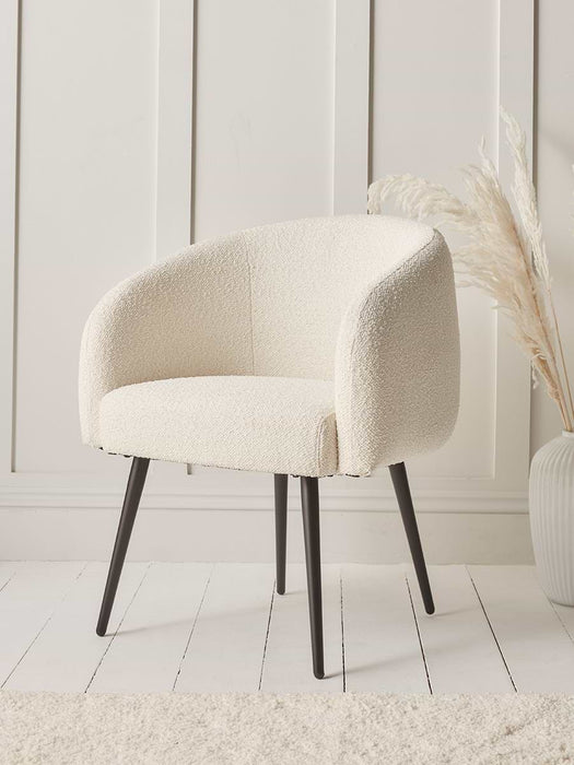 Bouclƒ© Tub Chair