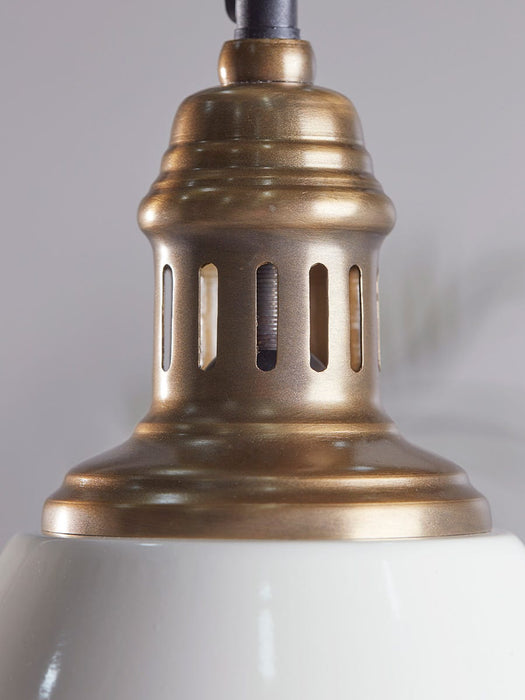White & Brass Metal Pendant