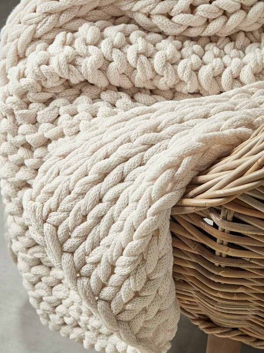 Chunky Knit Throw