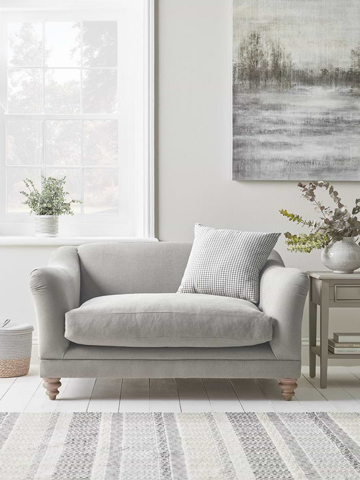 Ribe Loveseat