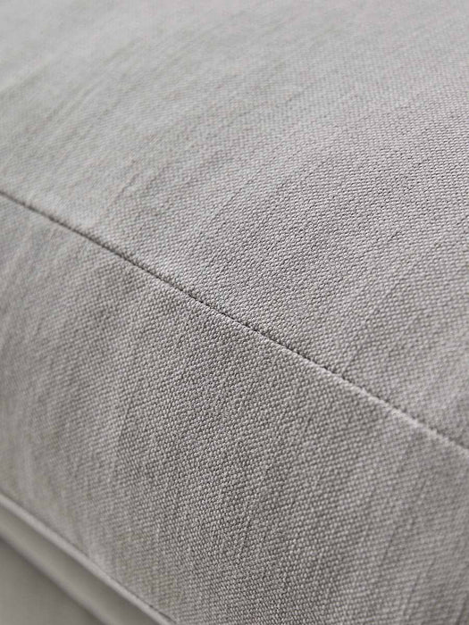 Ribe Loveseat