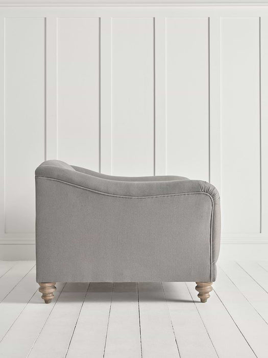 Ribe Loveseat