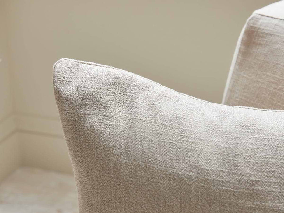 Visby Loveseat â€“ Sand Herringbone