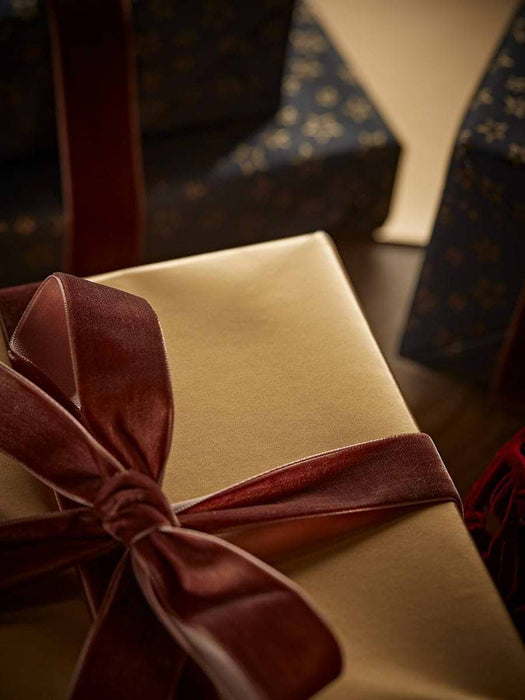 Gold & Star Luxury Reversible Wrapping Paper - 10m