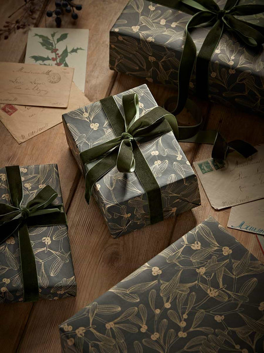 Mistletoe Recycled Wrapping Paper - 10m