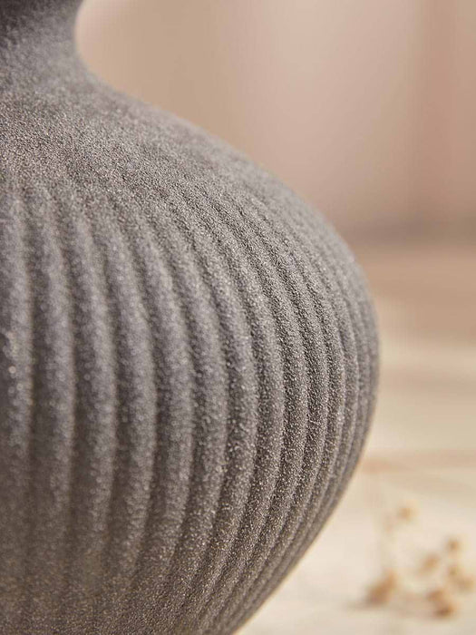 Black Lara Vase - Rounded