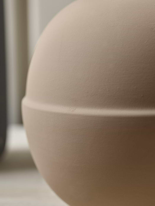 Rounded Bud Vase