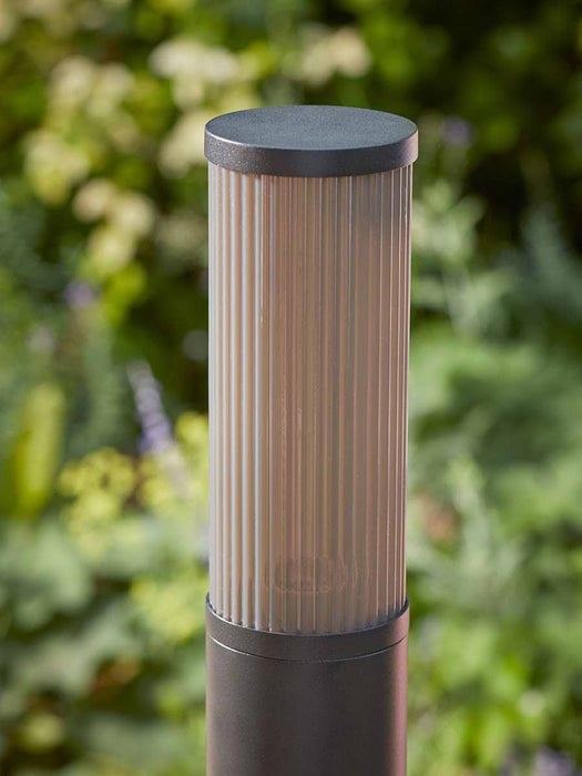 Outdoor Round Ribbed Path Light