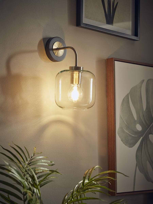 Lydia Wall Light