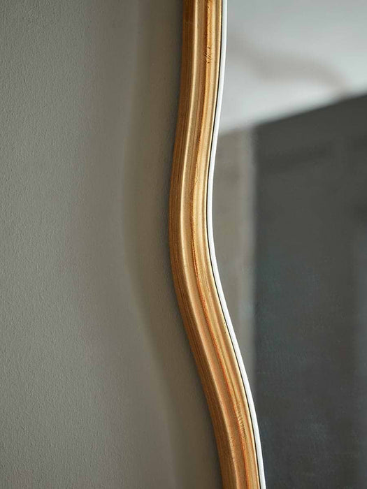 Ruxton Mirror