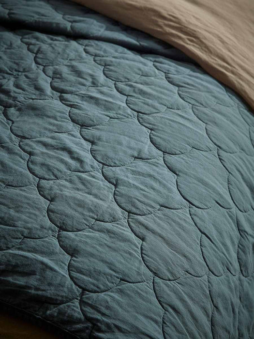 Quilted Bedspread - Indigo