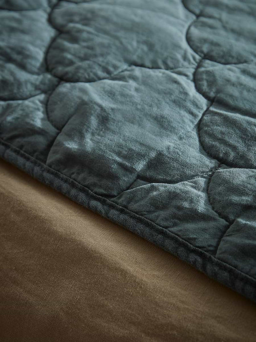 Quilted Bedspread - Indigo