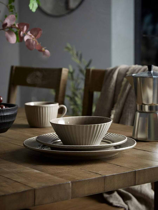 Four Akia Bowls
