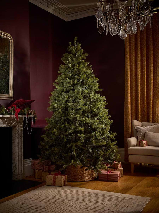 Opulent Pine Pre Lit Christmas Tree