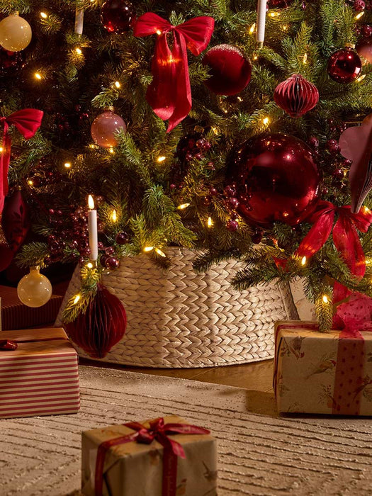 Woven Hyacinth Hinged Tree Skirt