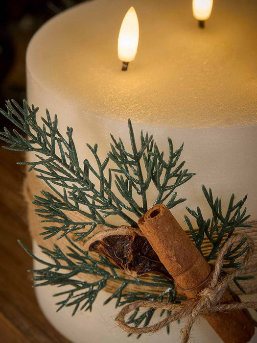 Cinnamon & Spruce LED Candle