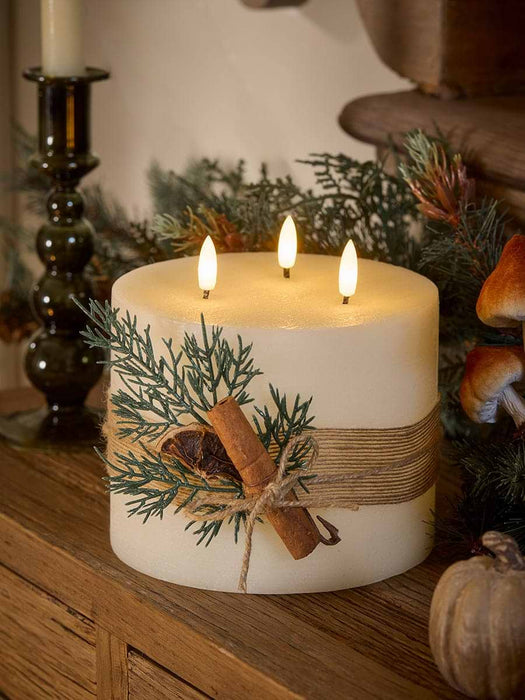 Cinnamon & Spruce LED Candle