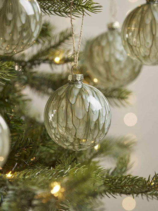 Glass Bauble Selection Box - Cream