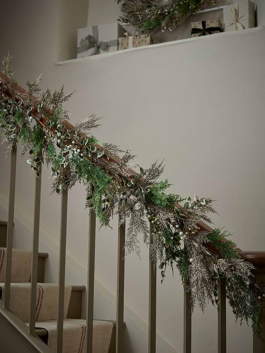 Sumptuous Faux Holly & Fir Garland