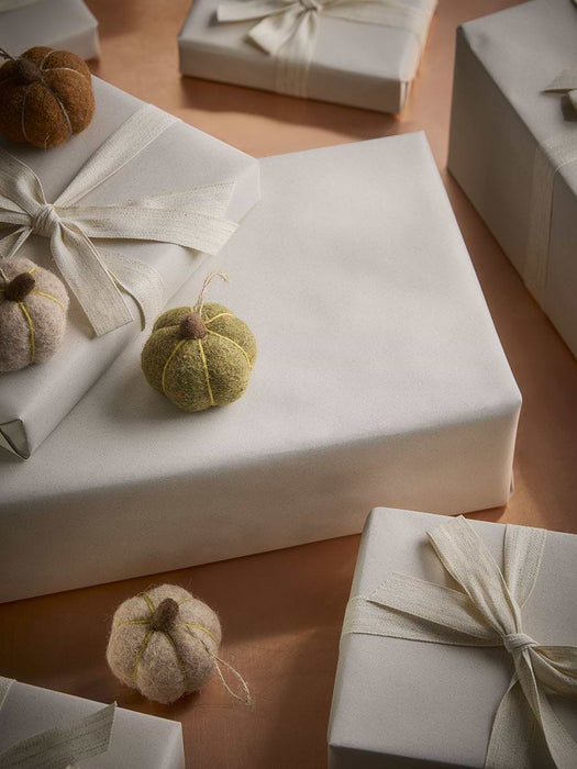 Glass Bauble Selection Box - Cream