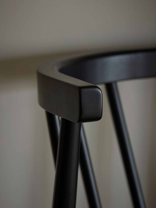 Spindle Back Bench - Black