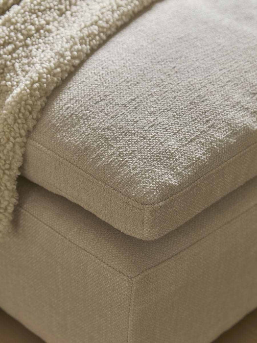 Ari Chaise Sofa