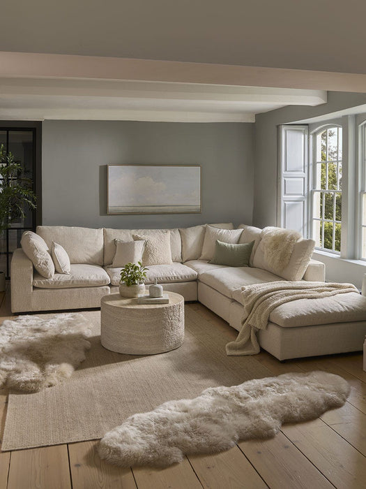Ari Chaise Sofa