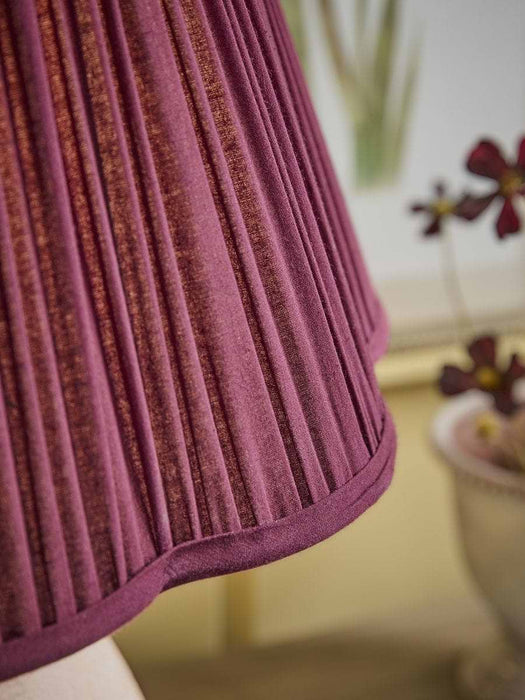 18cm Mulberry Scalloped Shade