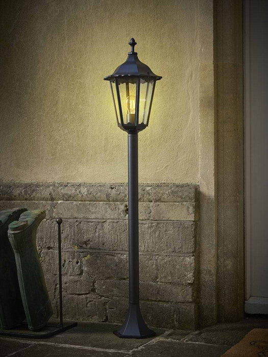 Coach House Pathfinder Light
