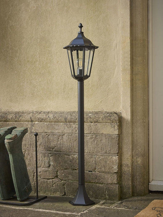 Coach House Pathfinder Light