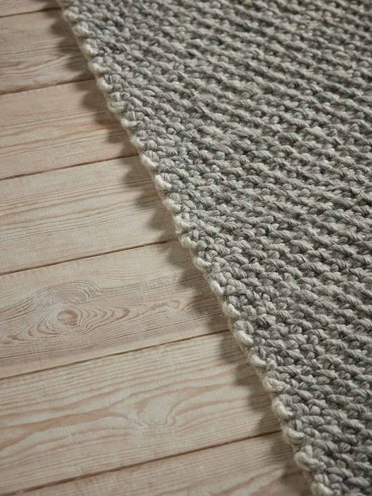 Novi Rug