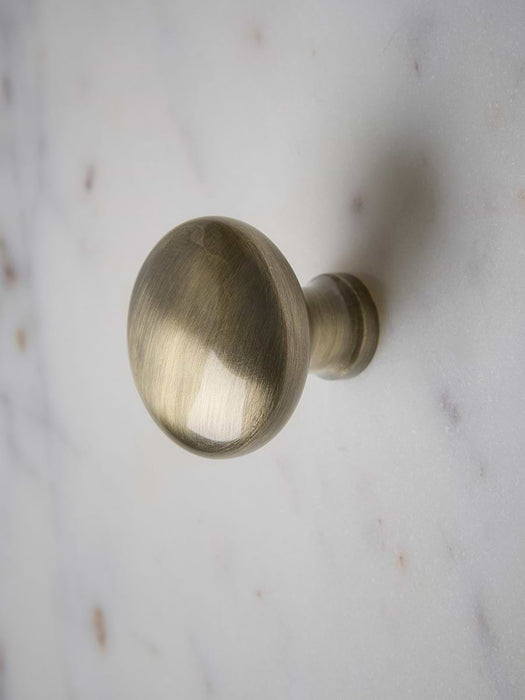 Round Knob - Antique Brass